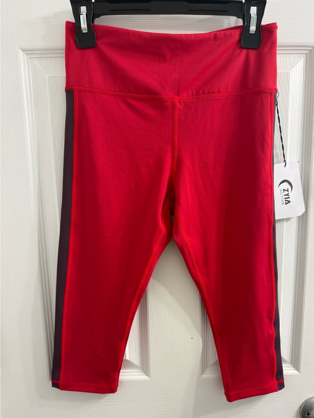 ZYIA Red Royalty Strip Light N Tight Crop Leggings